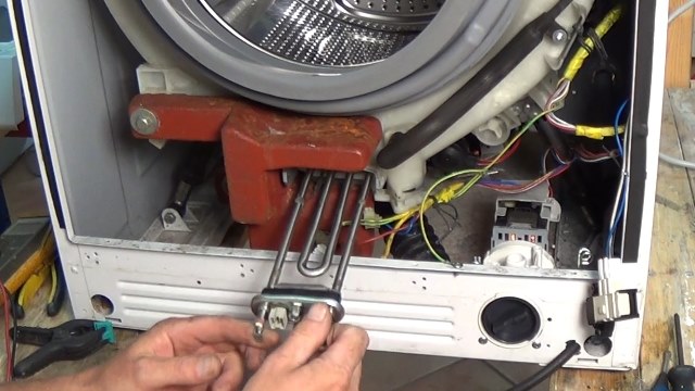 Заміна ТЕНа в пральній машині Electrolux